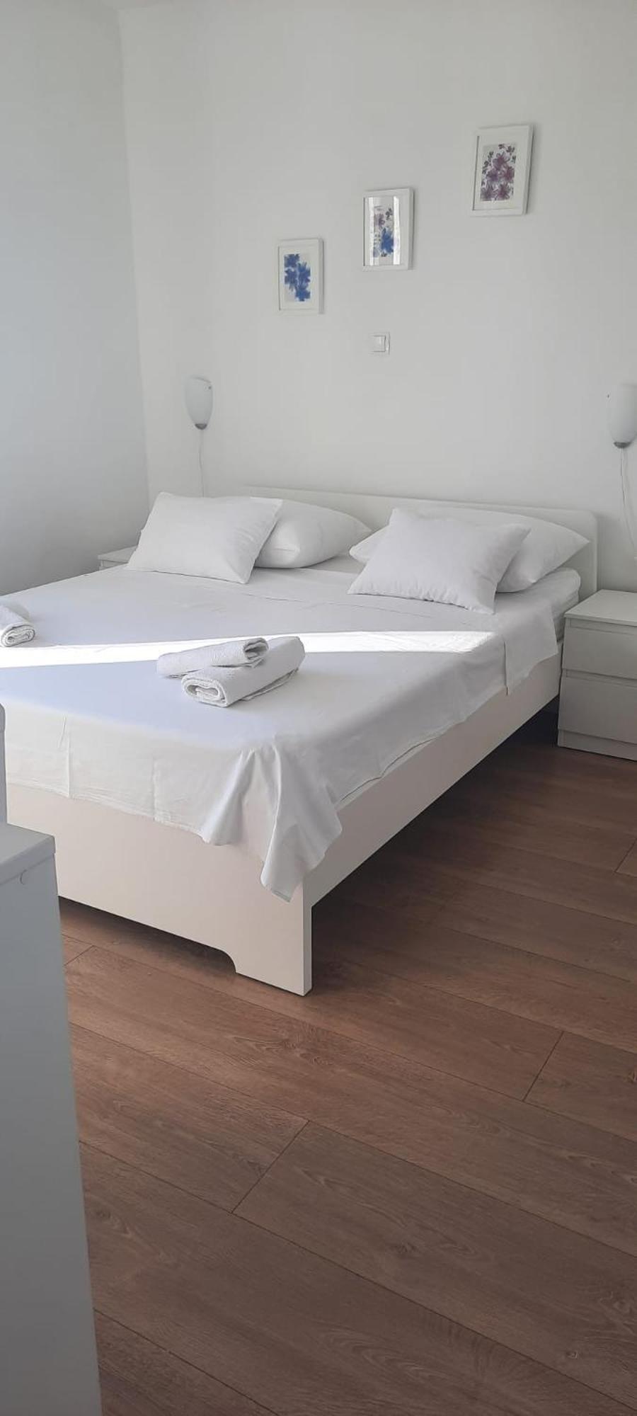 Beach Apartment Kate With Sea View, Balcony And Parking, Murter, Dalmatia Esterno foto